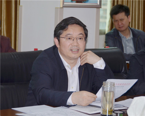 曾卿讲话.jpg