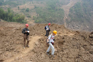 崔鹏：跋涉不停的“泥石流院士”