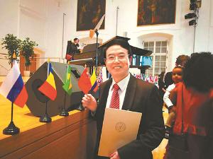 曹顺庆：构建比较文学“中国话语”