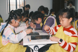 安岳县“关爱下一代・科普向未来”科普研学活动举行