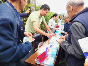通江县科协开展2026年“全国科普月启动仪式暨中国农民丰收节”活动