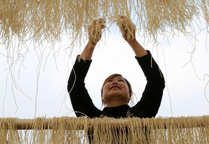 手工粉条助农增收