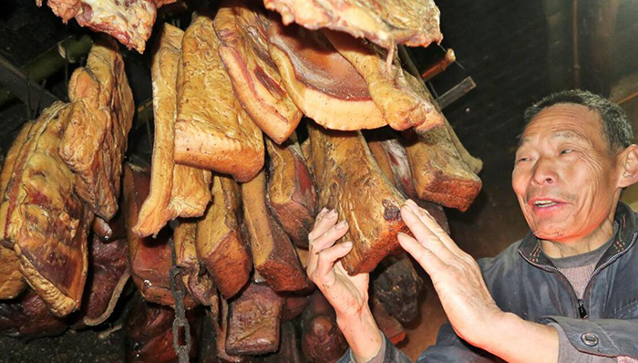 腊肉飘香年货足1.jpg