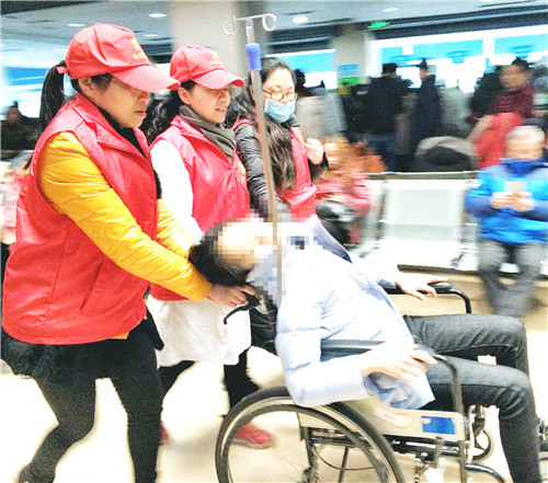 救治突发疾病患者.jpg