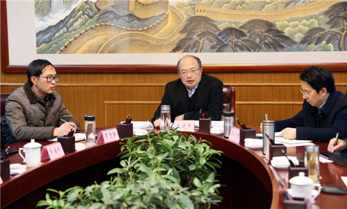 以发展论英雄 以项目见高低
