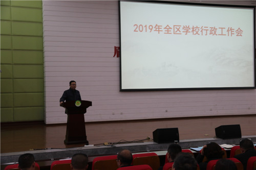 图片1 东坡区委常委、组织部部长廖锦作重要讲话.jpg