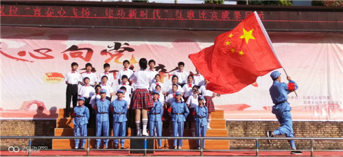 石滩九义校举办主题的红歌合唱比赛