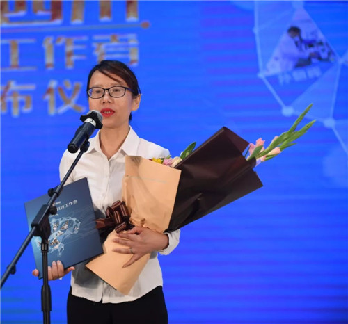 B2C1702F2BFFD186B31A2034F26E74CF_副本.jpg