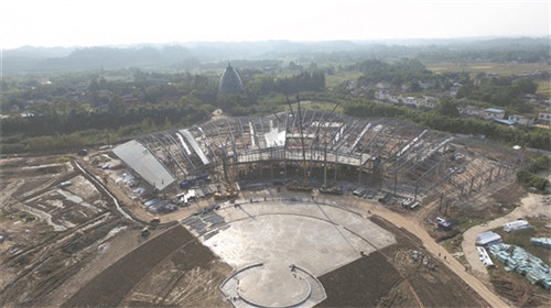 青神县国际竹产业展览中心项目正紧张建设中.jpg