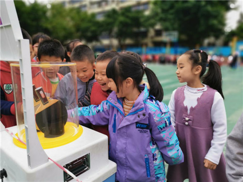 科普大篷车进校园