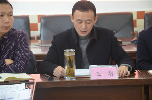 福安公司党支部书记、董事长王刚在会上讲话.jpg
