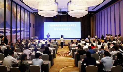 前锋区：以“前锋”速度 全力构建成渝家居产业新高地