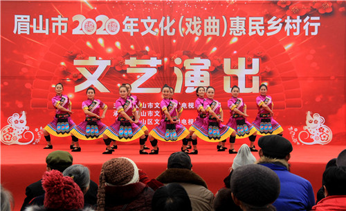 山歌好比春江水。陈伟 摄.jpg