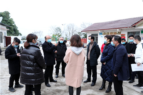 群防群控 坚决打赢新型冠状病毒肺炎攻坚战