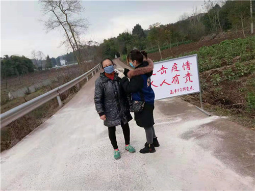 成都高新区石板凳街道：忙碌在抗疫一线的“战疫人”
