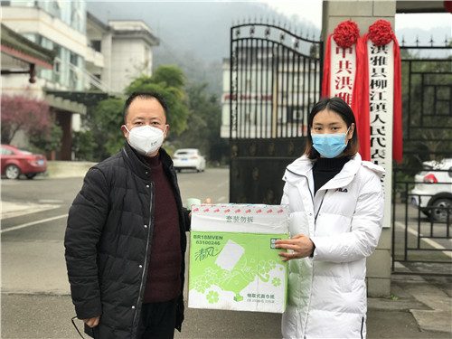 柳江镇：群众支援“疫”线