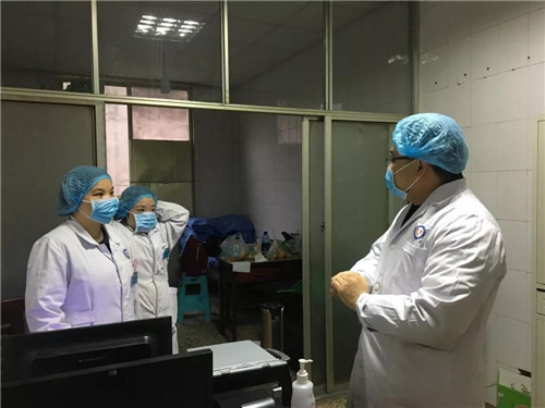 守护生命的逆行者