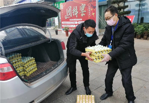退役军人朱海楠：2500枚鸡蛋送一线