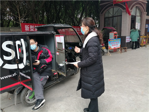 抗疫情，泸县科普志愿者在行动