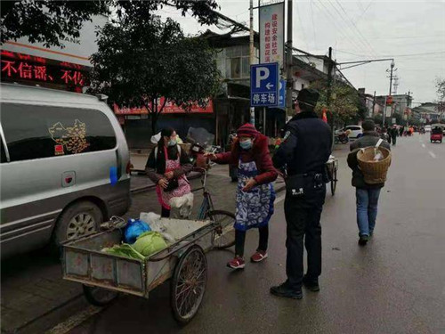 洪雅县：抗“疫”路上爱在蔓延