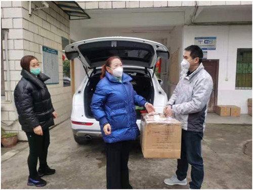洪雅县：抗击疫情，残疾人兄弟姐妹不缺位