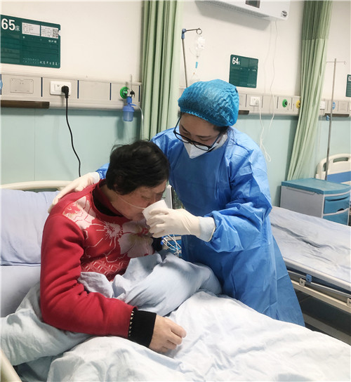 抗疫战线上的先锋队