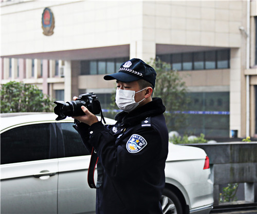 唐光辉：在抗疫一线书写政工干部的别样青春