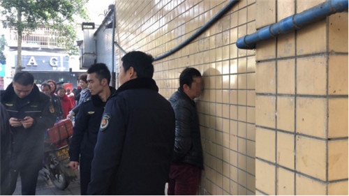 青神县：社会治理新气象 街道吹哨汇聚疫情防控力量