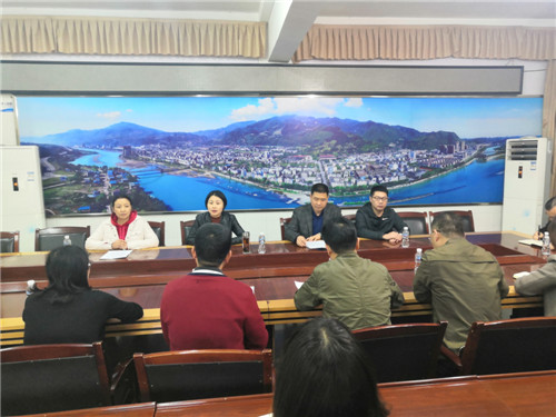 乐山市沙湾区领导调研高中、职中开学复课准备工作
