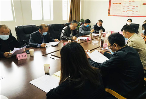 武胜县人大常委会调研全县“七五”普法工作