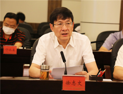 广安市委常委、常务副市长徐志文介绍广安相关情况.jpg 广安市委常委、常务副市长徐志文介绍广安相关情况.jpg