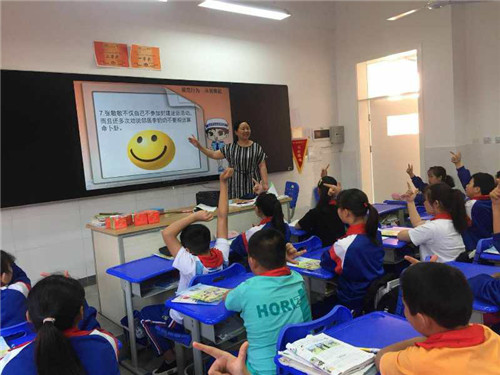 青龙一小开展“反对邪教，青小少年这样做”主题活动