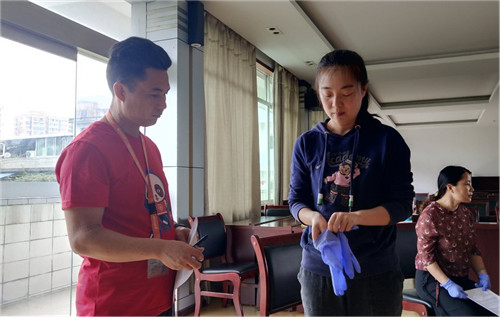 图片2.jpg 图片2.jpg