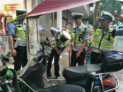 图片3.jpg 图片3.jpg