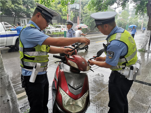 图片5.jpg 图片5.jpg