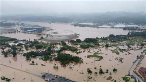 图为彭山区江口街道泥湾村被水淹没翁光建摄.jpg