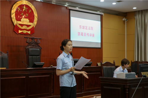 ​“扫黑”路上巾帼何须让须眉