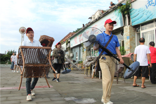 纳溪区：群众恢复生产生活秩序