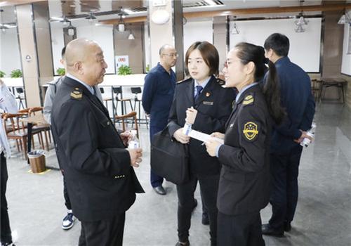 广安市、渝北区市场监管局联合开展“周三查餐厅”行动