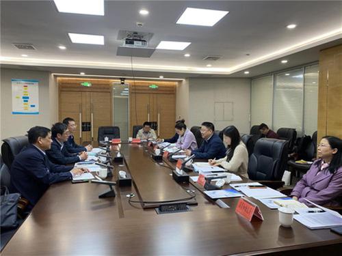 中国公路学会副秘书长乔云一行到青白江区调研座谈