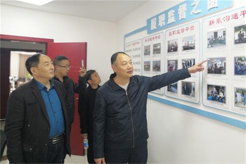 岳池县人大常委会考察学习合川区人大阵地建设