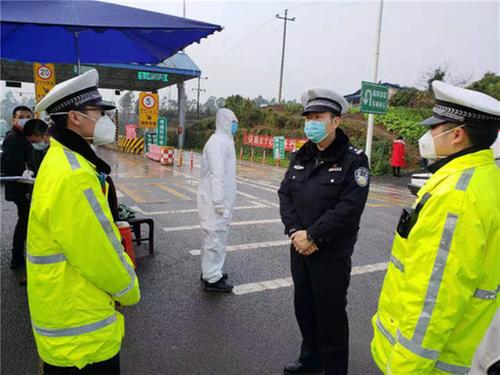 忠诚履职守初心 防控疫情担使命