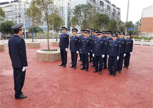岳池县综合行政执法局多措并举加强队伍建设