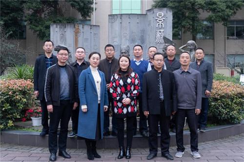 眉师附小办学共同体召开校长联席会