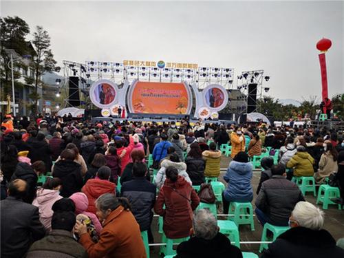 2020第七届四川·南江七彩长滩醉美玉湖旅游景区大酥肉节暨第四届凤柑采摘节在南江正直镇长滩村开幕