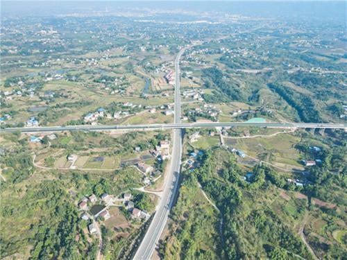 前锋区：交通建设“加速跑”