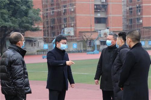 仁寿县委副书记唐余调研指导仁寿一中南校区工作