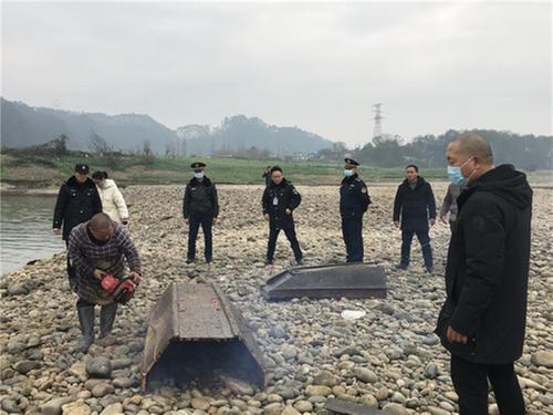 青神县“三无”船舶专项整治工作圆满完成