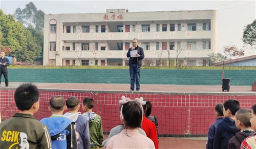 兴平镇小学校晓钟分部安全教育工作常抓不懈