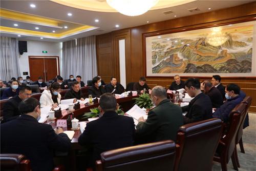 广安区学用结合贯彻落实市委五届十一次全会精神
